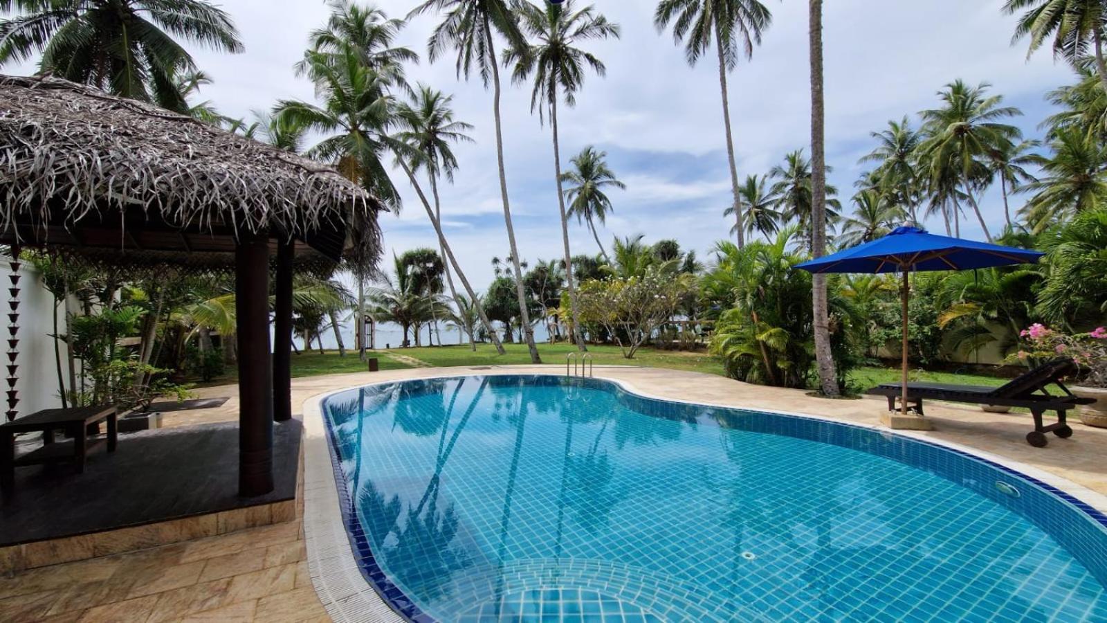 Lanka Beach Grand Villa Rekawa Bagian luar foto