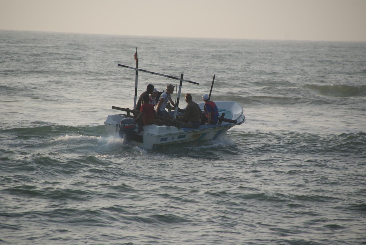 Lanka Beach Grand Villa Rekawa Bagian luar foto
